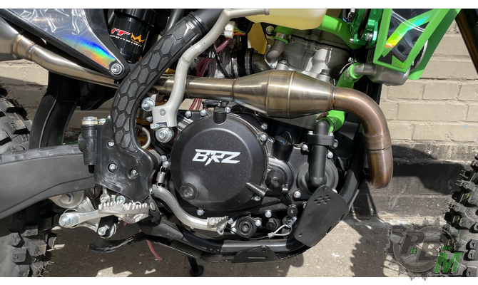 enduro-mototsikl-brz-x6m-182fmm-dohc-2023-g-255411-7.cb36c3d3850bbd835b58ff01538c84c0.png