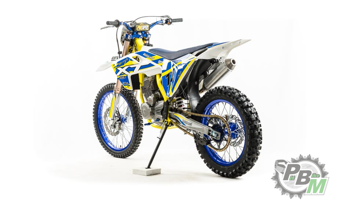 mototsikl-motoland-xt250-st-2118-172fmm-siniy-165725-7.84dedd7309e2a220ed15e0f3f3b581c2.png